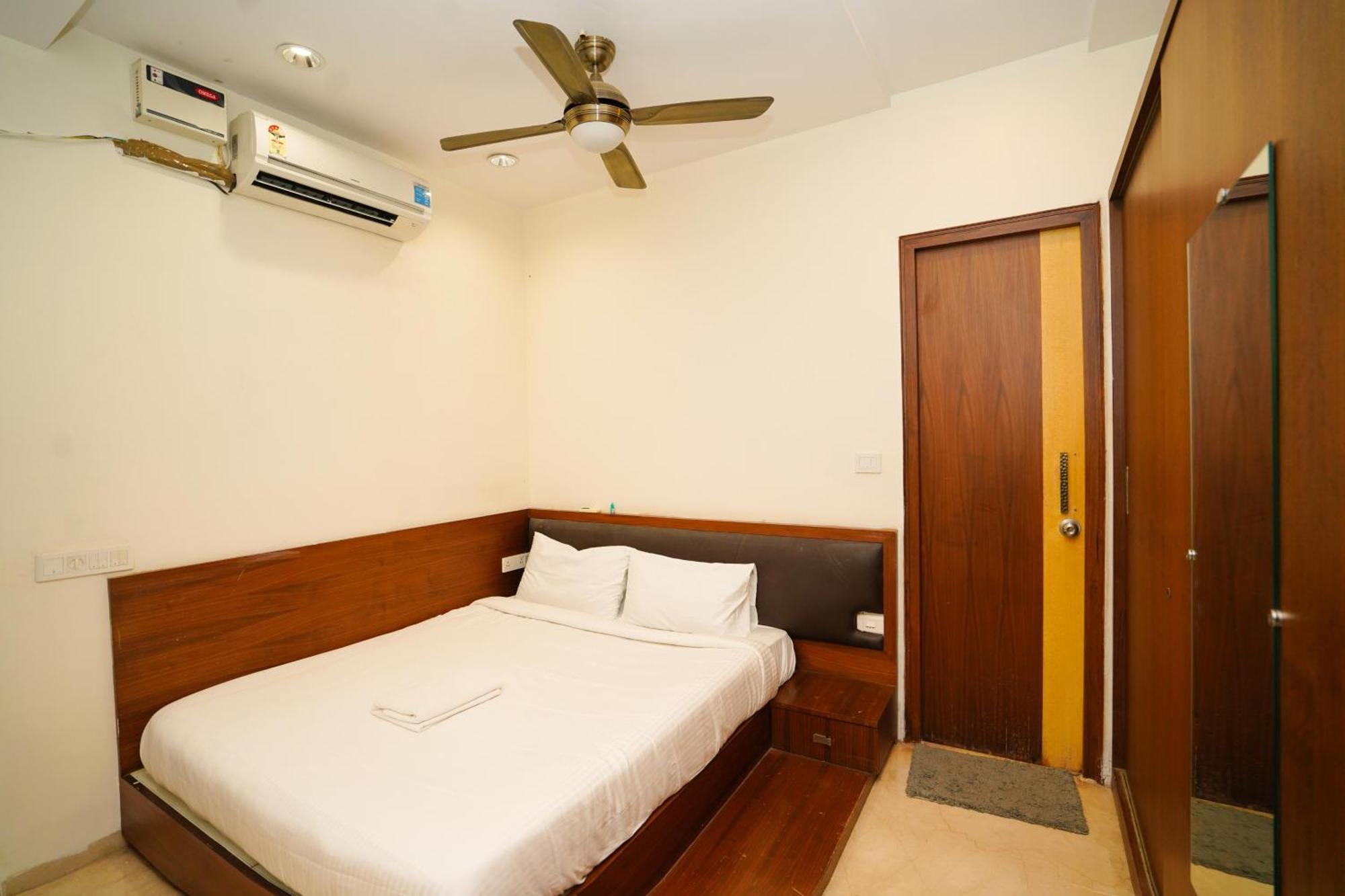 Golden Villa - Duplex House With Private Theater - Near To Alipiri And Bhudevi Ttd Ticket Counter And Kapilateertham ตีรูปาติ ภายนอก รูปภาพ