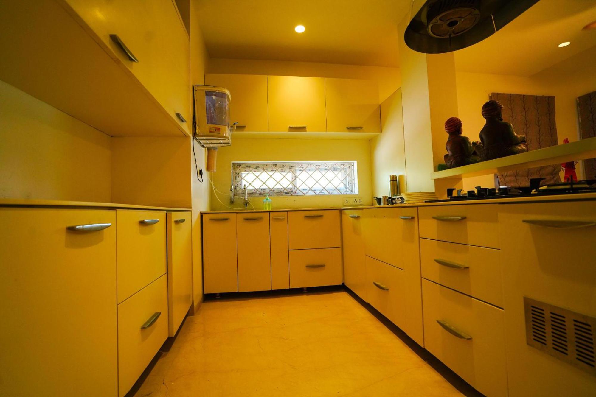 Golden Villa - Duplex House With Private Theater - Near To Alipiri And Bhudevi Ttd Ticket Counter And Kapilateertham ตีรูปาติ ภายนอก รูปภาพ