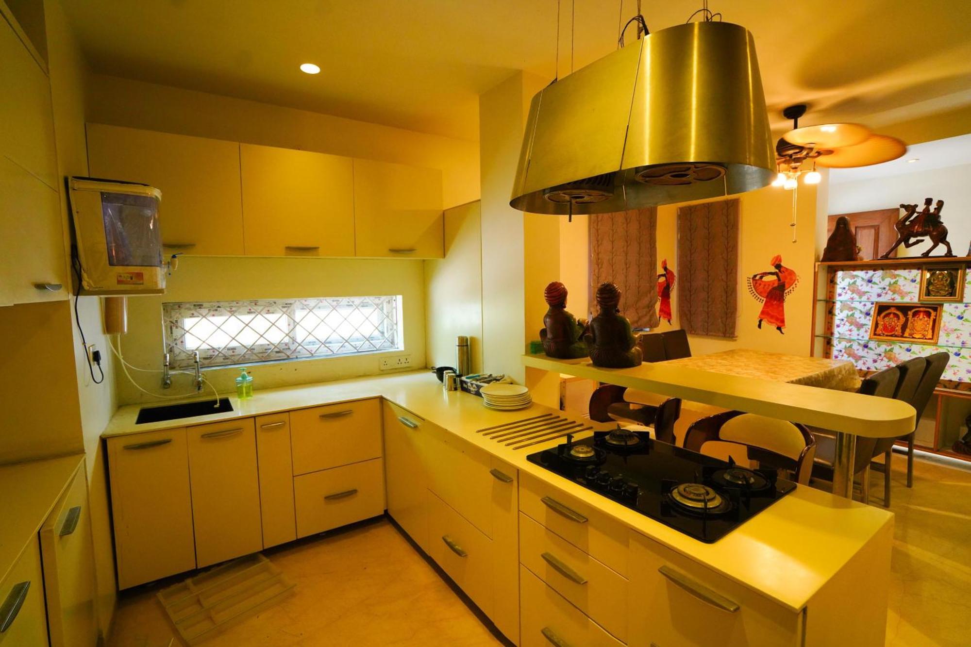 Golden Villa - Duplex House With Private Theater - Near To Alipiri And Bhudevi Ttd Ticket Counter And Kapilateertham ตีรูปาติ ภายนอก รูปภาพ